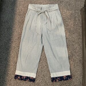 Madewell x the new denim project Paperbag Capri Pants. Size 14